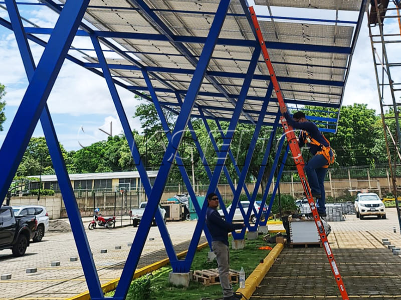 Solución de cochera solar en Nicaragua