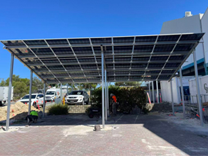 Proyecto de instalación de un sistema de energía solar para cocheras de 85 kW en Australia